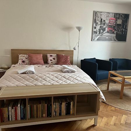 Apartman Simmy โมดริเช ภายนอก รูปภาพ
